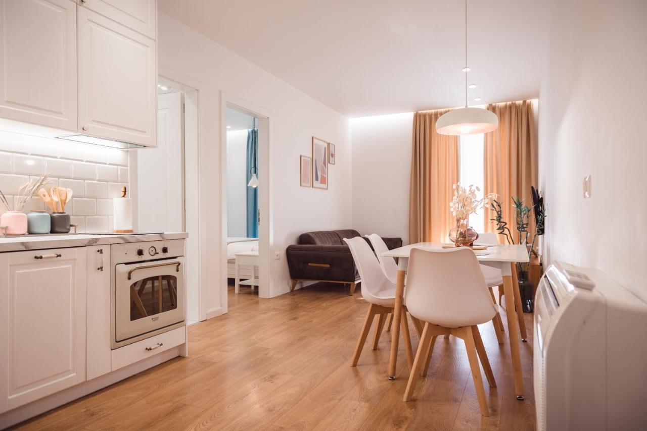 Tam Skanderbeg Square City Center Apartment No4